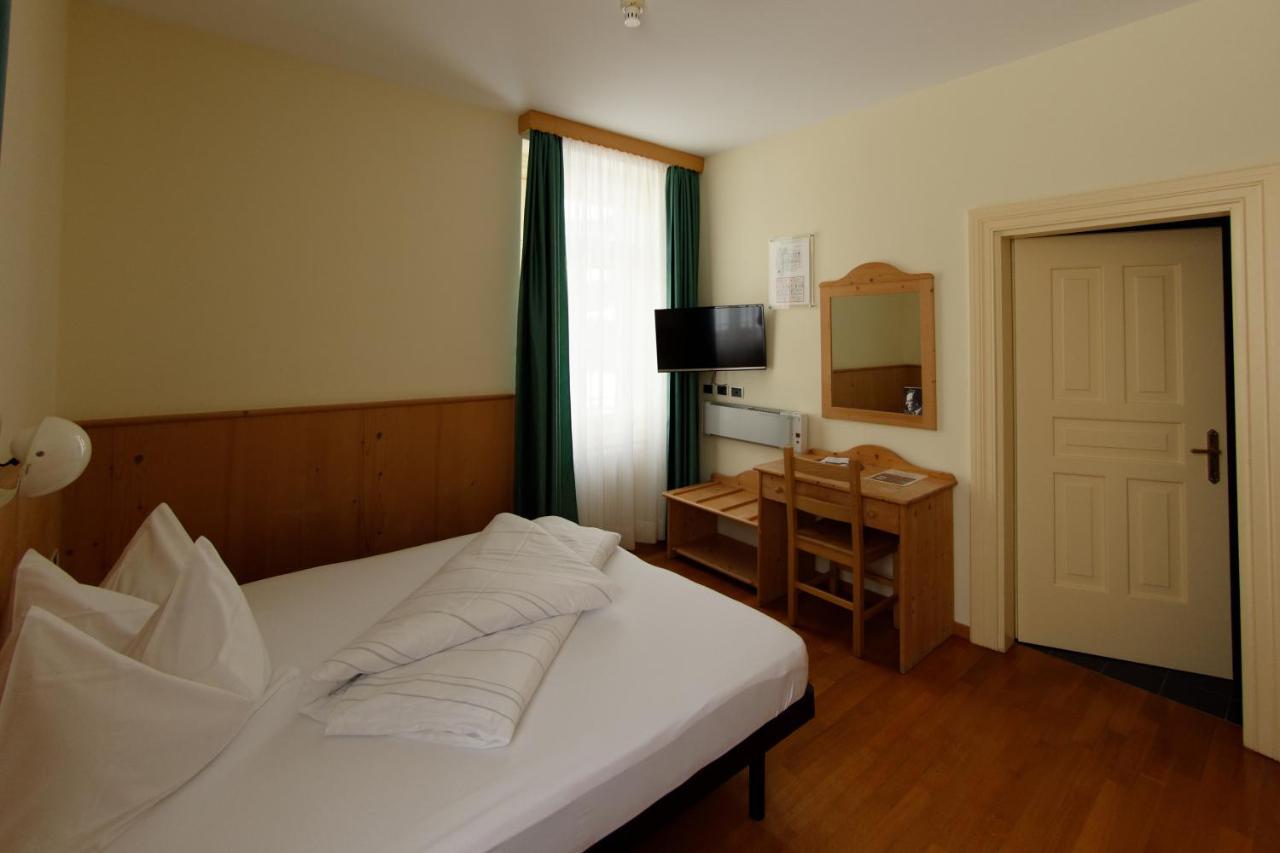 Guesthouse - Cultural Center Gustav Mahler Ντομπιάκο Εξωτερικό φωτογραφία